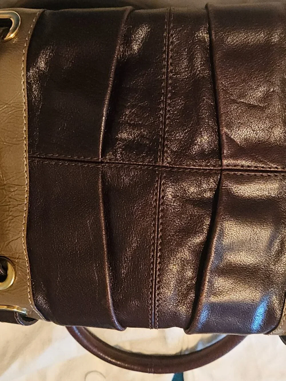 Authentic Marc Jacobs Italy Leather lined handbag